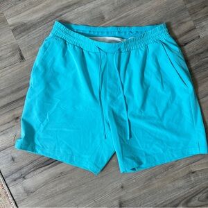 Lululemon swim trunks shorts 7 in Men’s L
